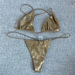 Sel Doval Gold Tinikini